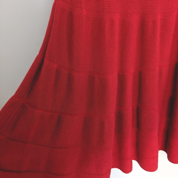 Red Dress - Picture 2 of 2